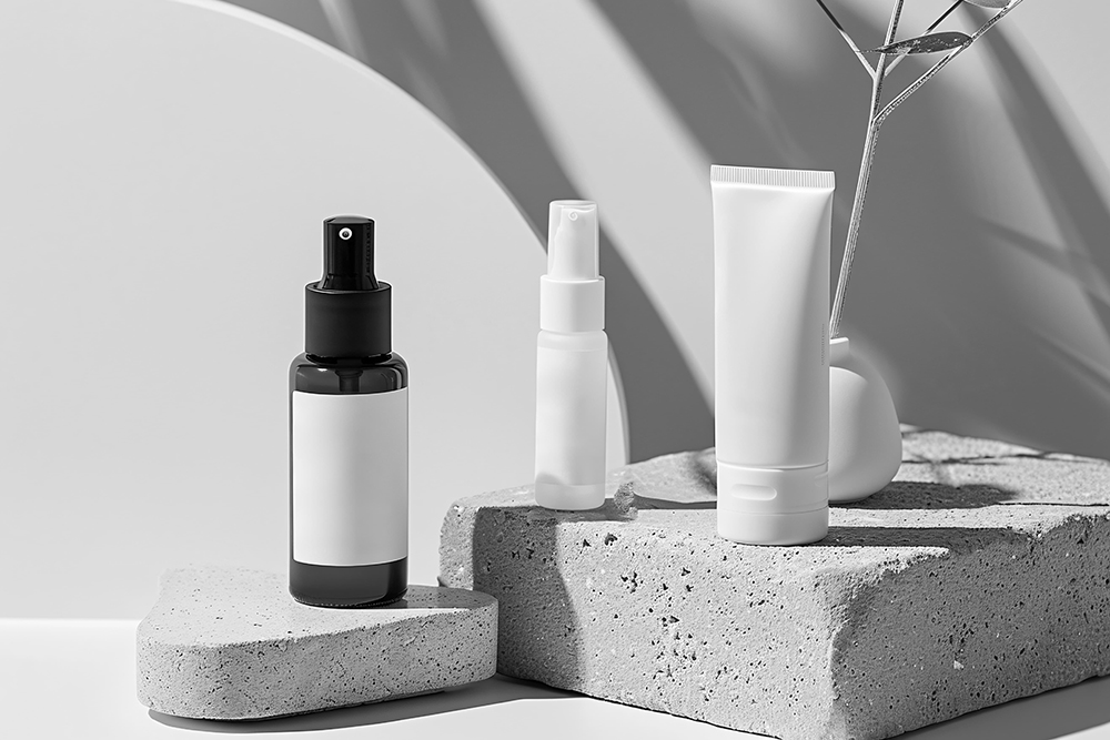 【保養品代工費用怎麼算？】MOQ報價、小量代工一次看懂